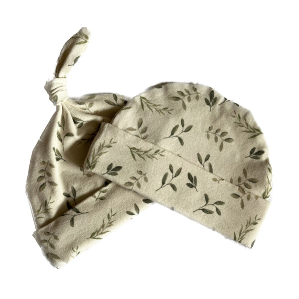 Mutsje olive leaves